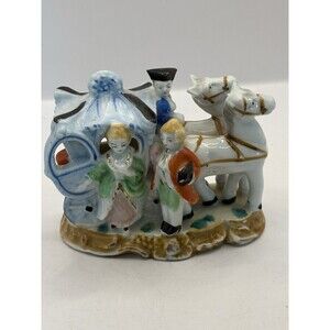 Vintage Horse Carraige And Passengers Colonial Figurine Cinderella?